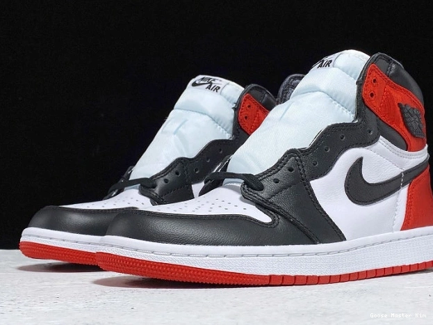 Jordan Air Black 1 CD0461-016 Satin Retro High Toe 0622